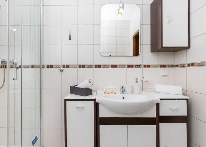 Patio Mare With Free Garage Parking By Renters Apartament *