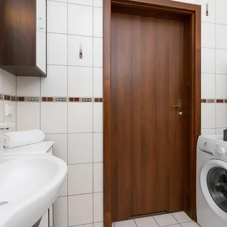 Patio Mare With Free Garage Parking By Renters Appartamento